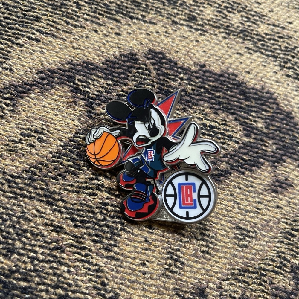 Disney Mickey Mouse NBA Experience Pin Los Angeles LA Clippers